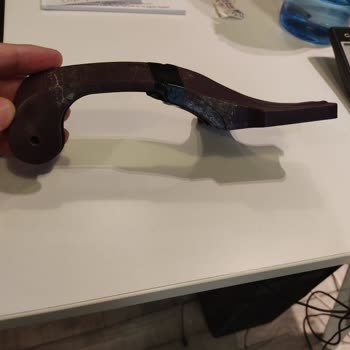 Gazella Çamaşır Kurutma Yan Kol Aparatı Kırıldı