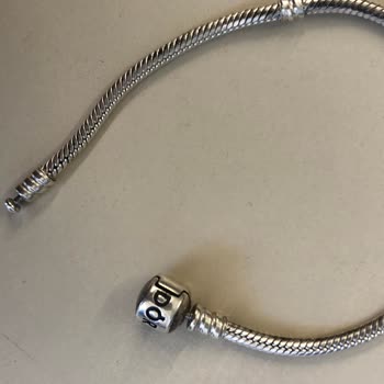 Pandora Mücevher Pandora Bilekliğim 3 Ayda Karardı