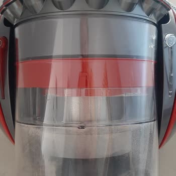 Dyson Animal Pro 2 Kablolu Süpürgede Toz Ve Küf Kokusu Sorunu