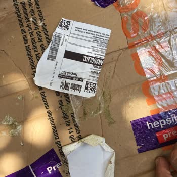 Teknofish Hasarlı Koli Gönderdi.