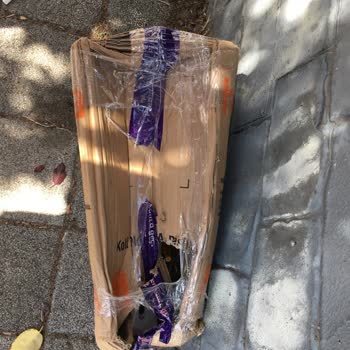 Teknofish Hasarlı Koli Gönderdi.