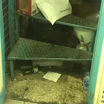 Pislik İçindeki A101 Şubesi