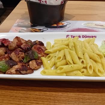 Tavuk Dünyası Pişmanlıktır Paranızla Sağlığınızdan Olursunuz.