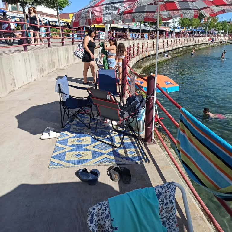 Kandıra Belediyesi Kerpe Sahilinde Haksız Oturma Yasağına Karşı Şikayet