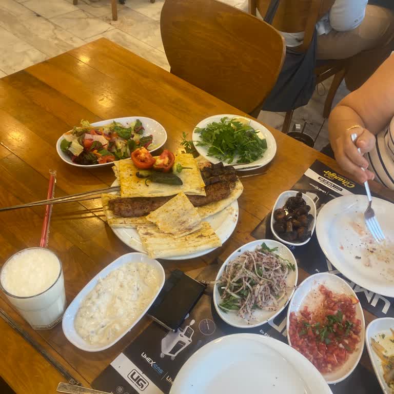 Cihangir Kebap Buz Gibi Gelen Ciğer Ve Kebap