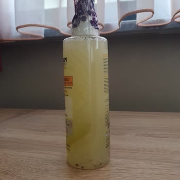 Gratis Bozuk Oje Ve Küflenmiş Sıvı Saç Kremi Gönderimi