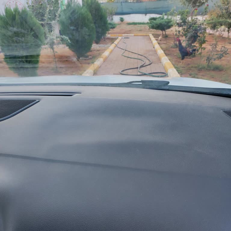 Renault Megane 4 Aracın Göğüs Kısmında Kabarma Şikayeti