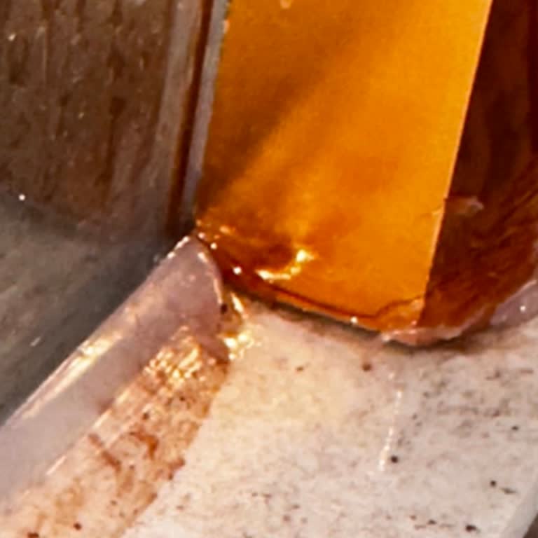 Dusakabincim.com. Sorun Durumunda Yalnızsınız