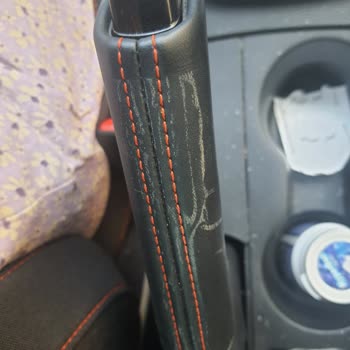 Seat Arona Güneş Soyulmaları Ve Servis Sorunu