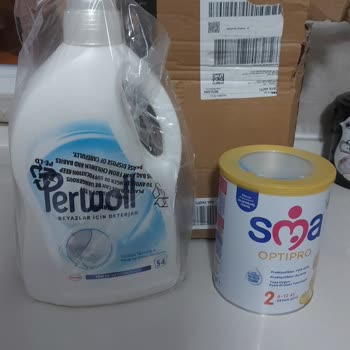 Amazon Bebek Maması Ve Deterjanı Aynı Kutuyla Gönderdi