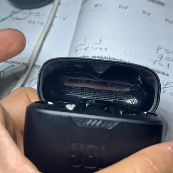 JBL Tune 230NC Ses Ve Şarj Problemi