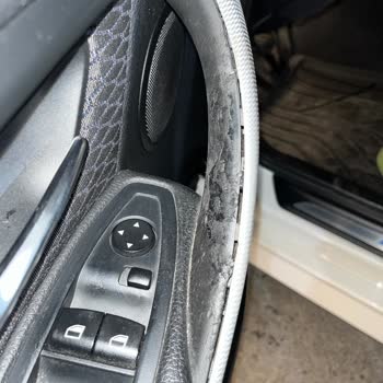 BMW Kapı Kolçağı Erimesi