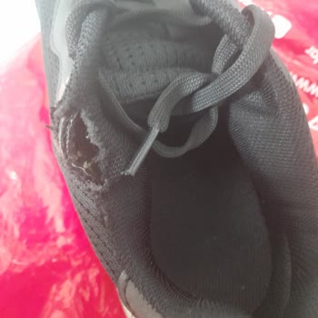 FLO Ayakkabı FLO Mağazasından Alınan Ayakkabının Hızla Deforme Olması