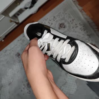 Puma Ayakkabı Yırtığı Oluştu
