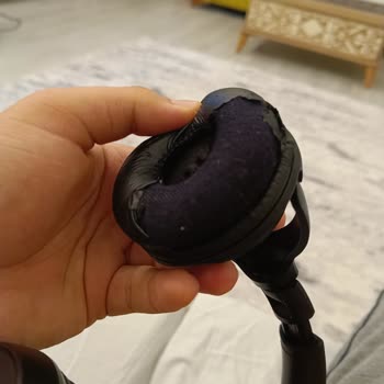 JBL Ped Ve Kafa Üstü Plastik