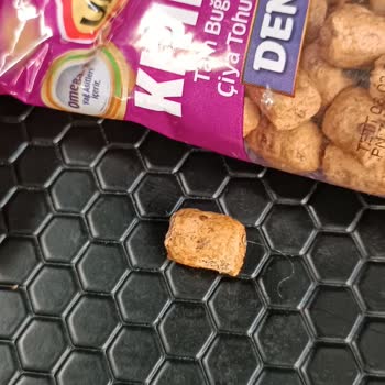 UNO Ekmek Kruton İçinden Madde Çıktı