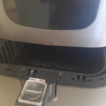 Vestel Airfry Fritözde Paslanma Ve Soyulma Sorunu