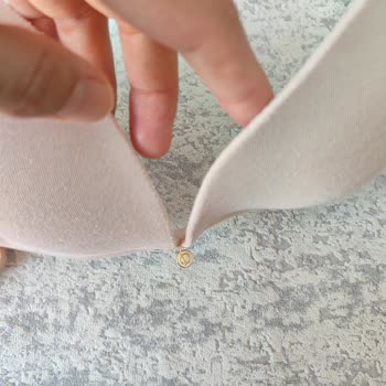 Dagi Sütyeninde İlk Yıkamada Deformasyon Oluştu.