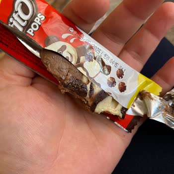 Eti Gıda Erimiş Ve Karışmış Çikolata Mağduriyeti