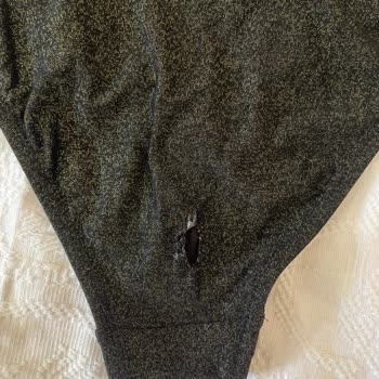 Penti Mayom Bir Defa Giyilince Delik/ Yırtık Çıktı