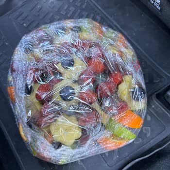 Meyve Sepeti Sabah 10 Da Çıkıp Aksam 6 Da Teslim Edildi.