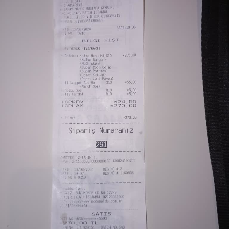Yenikapı McDonald's Şubenin Pis Ve Saygısız Personeli