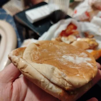 Burger King Servis Ve Tazelikte Problem Yaşıyorum