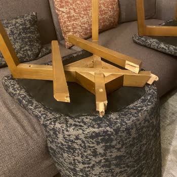 Enza Home Netha Serisi Mobilyalarımız Dağılıyor!