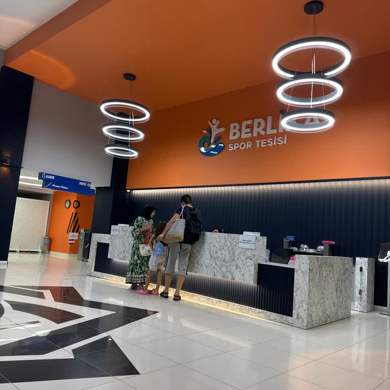 Meram Belediyesi Berlika Havuz Ve Spor Salonu