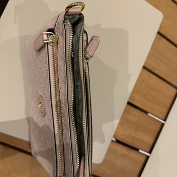 Tergan Nezaketsizliği Müşteri İle Alay Edilmesi