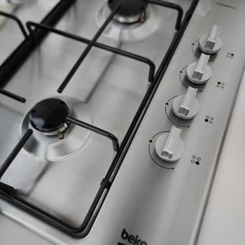 Beko İnox Ocakta Geçmeyen İzler