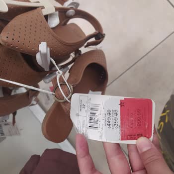 LCW Personelin Kaba Davranışı