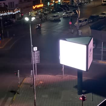 Gebze Belediyesi Şikayetlere Rağmen İnatla Yapmış Olduğu Işıklandırma