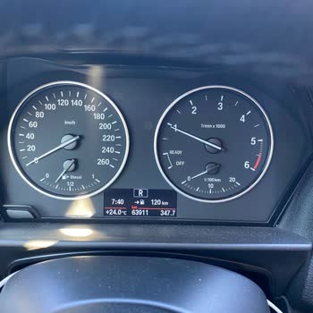 BMW F20 Ön Cam Fitili