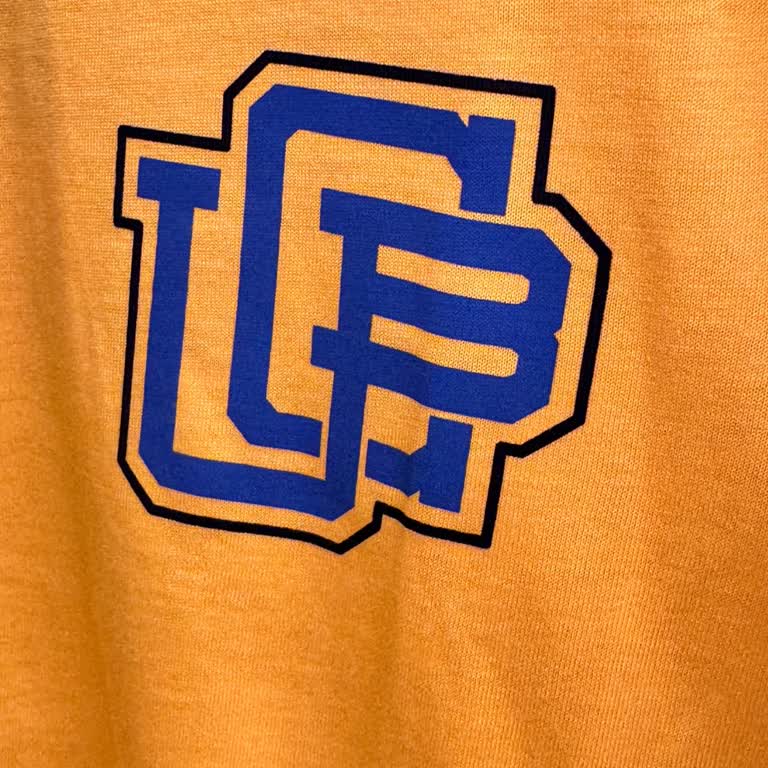 Benetton Çocuk Kıyafetine LGBT Etiketi Koymuş