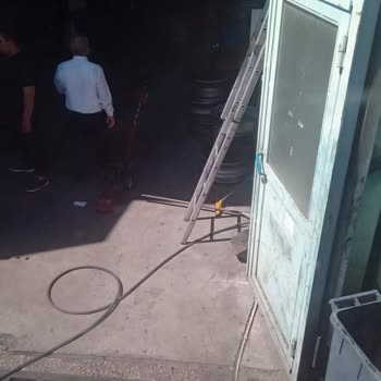 Kamil Koç Her Zaman Bir Sorun