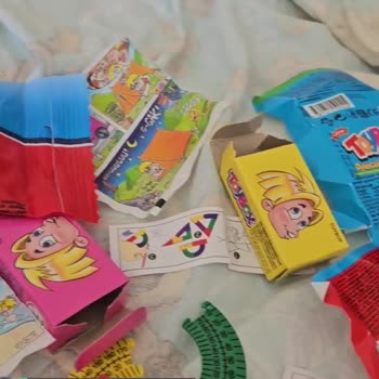 Toybox Üç Kutu Aynı Oyuncağın Bir Esprisi Yok