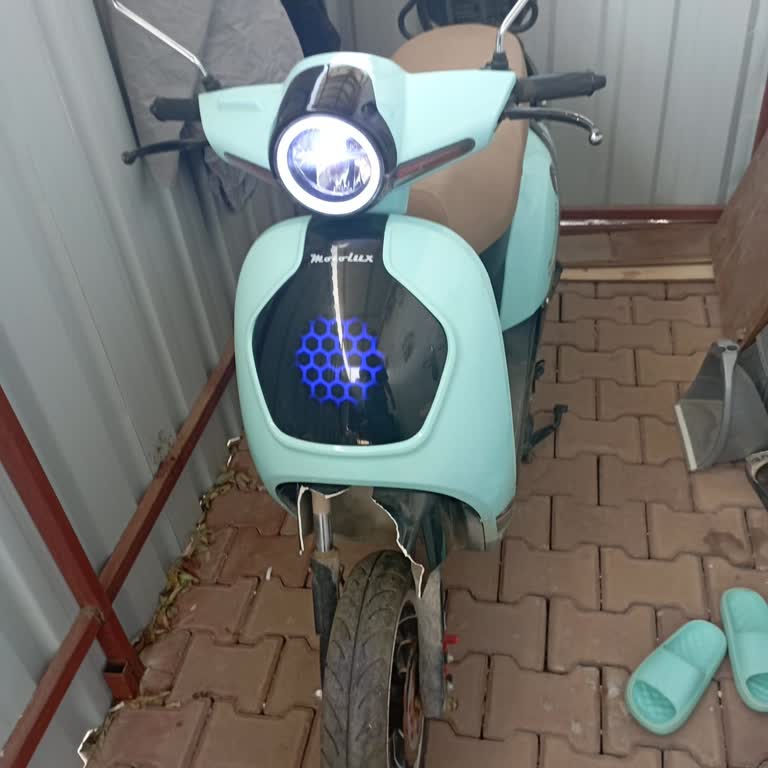 Motolüx Efsane 50 Ön Çamurluk Kırık