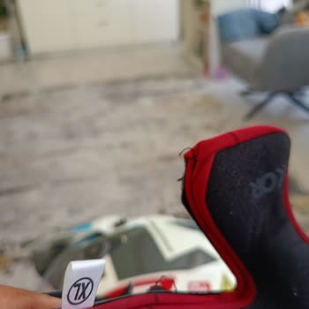 Axor Helmets Axor Kaskın Pedleri Kulaklarımı Kesti