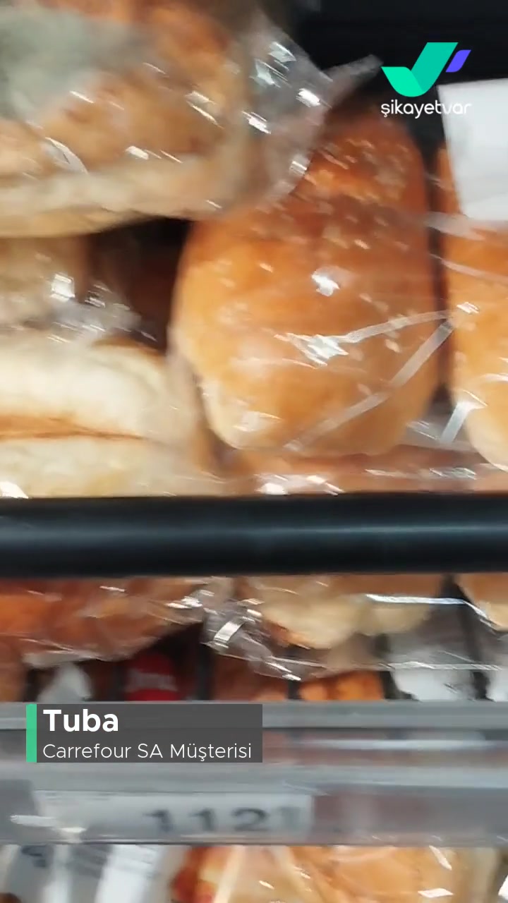 Carrefour SA Raflarında Küflenmiş Ürünlerin Satışa Sunulması videonun kapak resmi