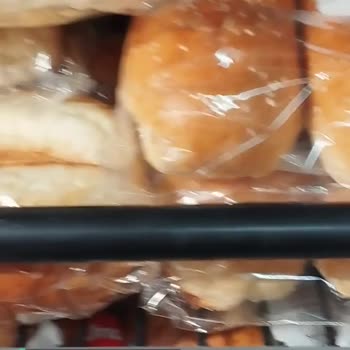 Carrefour SA Raflarında Küflenmiş Ürünlerin Satışa Sunulması