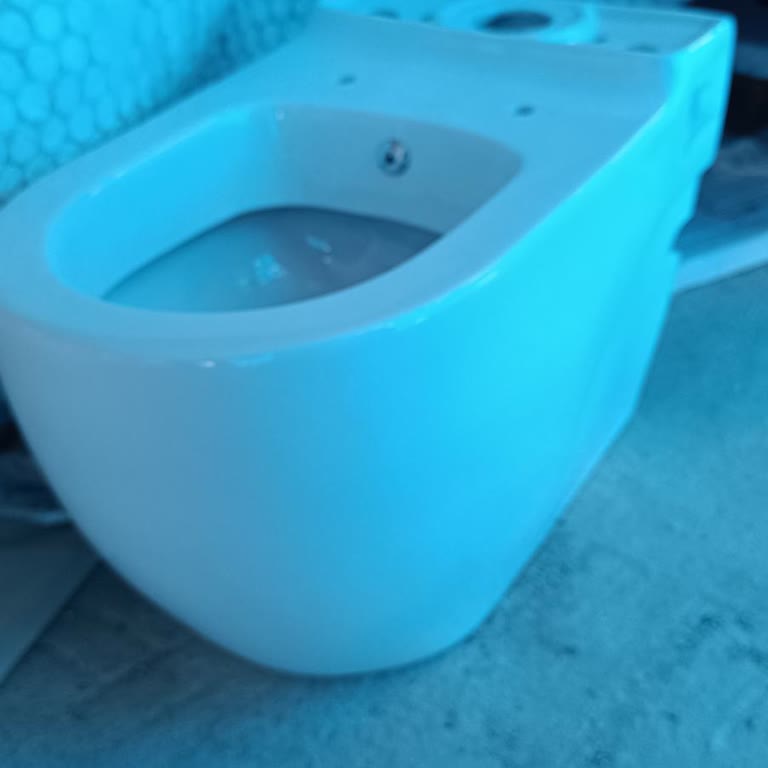 Vitra Yardımcı Olmadı Beni Zor Durumda Bıraktılar