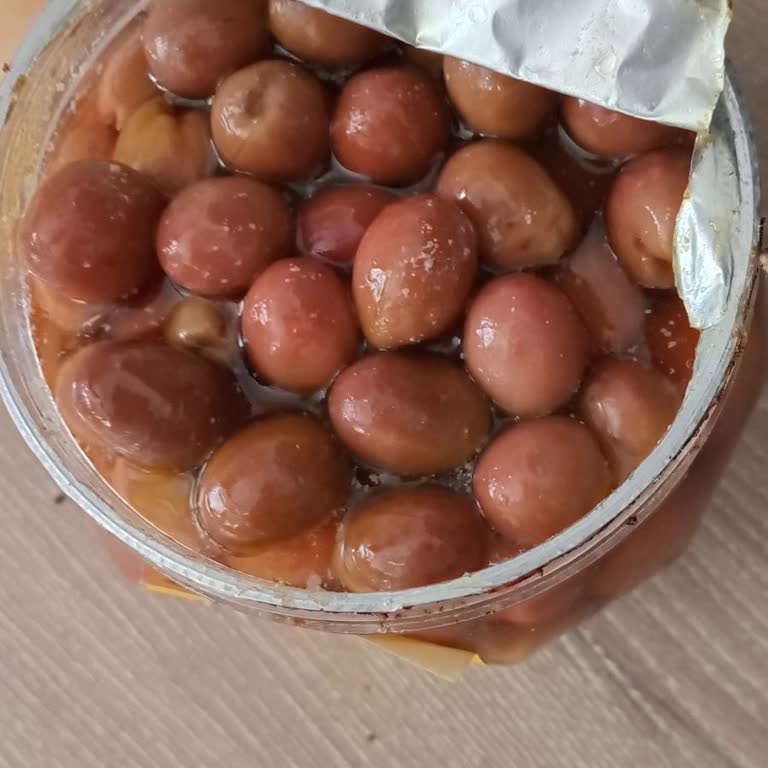 Cebel Bayramda Aldığım Zeytinler Hâlâ Bekliyor!