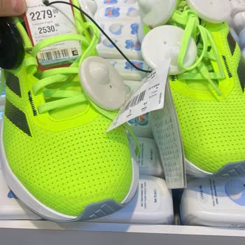 FLO Ayakkabı Yeni Ayakkabı Açılma Yaptı