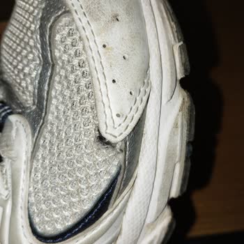 New Balance 530 File Tears After 2-3 Months, Rejected as Consumer Error
