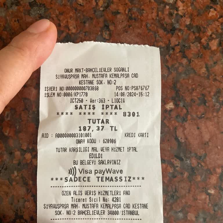 Onur Market Kokmuş Tavuk Satıyorlar Bir De Yalancı Durumuna Sokmaya Çalışıyorlar