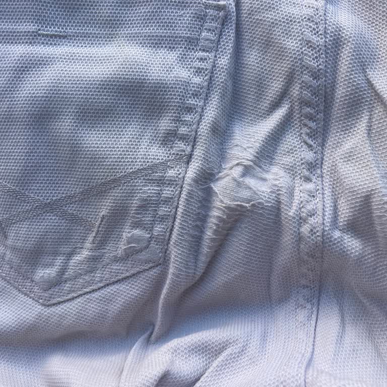 U.S. Polo Assn Pantolonunda Sürtünme Kaynaklı Çekme Sorunu