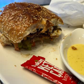 Kafem Konya Profesyonel Olmayan Ve Saygısızca Hizmet