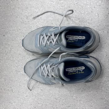 Ayakkabı 1 Ayda Yırtıldı Fakat Skechers İlgilenmedi
