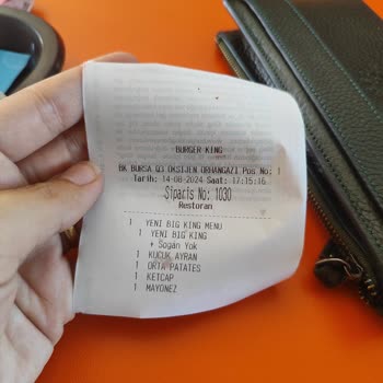 Burger King Deki Çöplük Çalışanlar Hijyene Önem Vermiyorlar